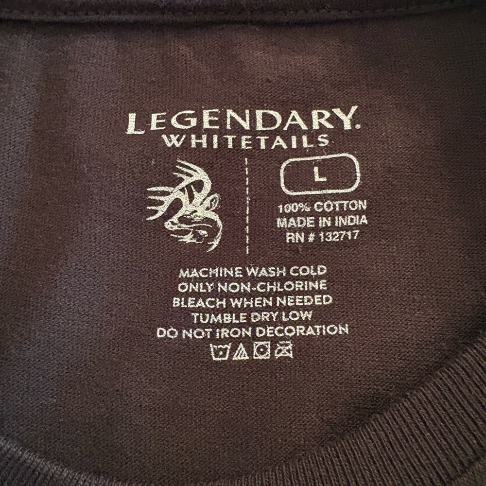 Legendary Whitetails Black L/S Tee with Gold Foil Floral Buck Design, L. NWT - Picture 5 of 8
